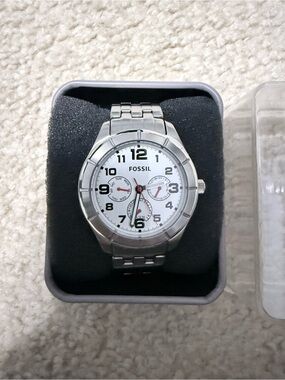 Fossil Silver-Tone Men's Chronograph Watch with White Dial
